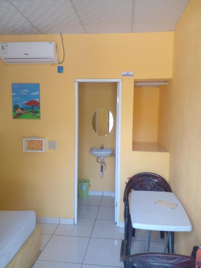 Cabanas Martina Surf Playa Guanico Pedregal エクステリア 写真
