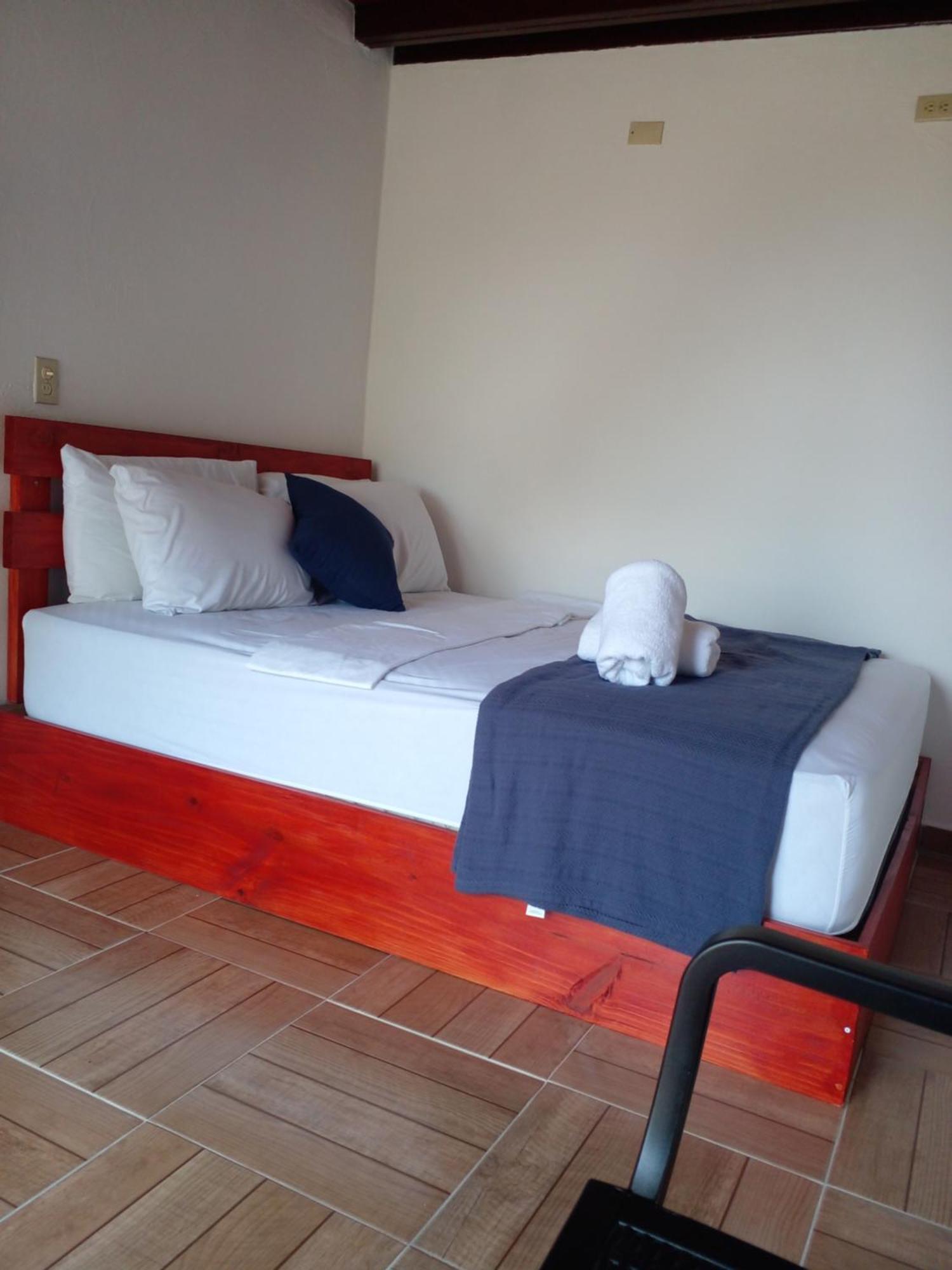 Cabanas Martina Surf Playa Guanico Pedregal エクステリア 写真